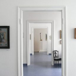 Blick in die Ausstellungsräume der Galerie MITTE Dresden