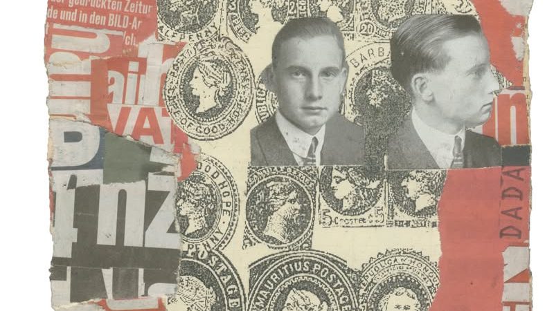 Rot-weiße und schwarz-weiße Zeitungsschnipsel und -ausrisse dominieren auch diese Collage des Künstlers Frank Voigt.